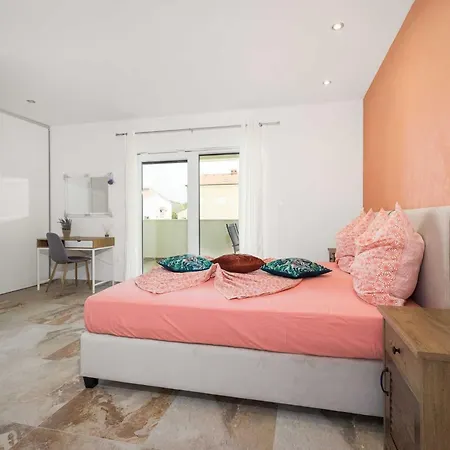 Villa Nur Amela