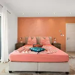Nur Amela Villa Pula